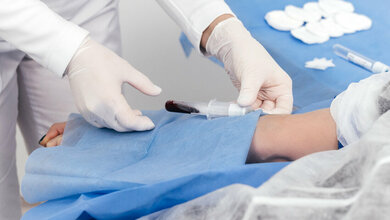 Blutentnahme.jpg Blutentnahme