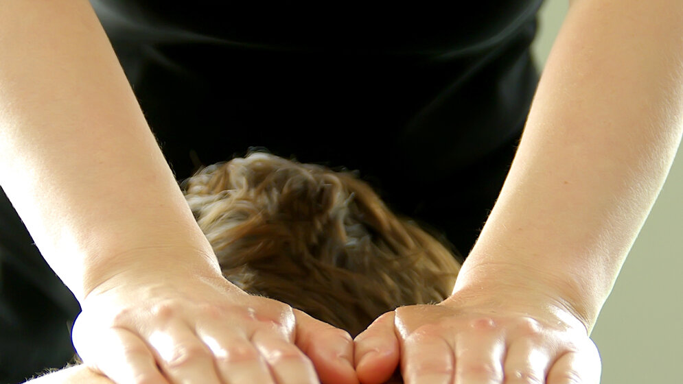 A.-Juettner-Lohman_fotoliaMASSAGE_001-1.jpg Massage