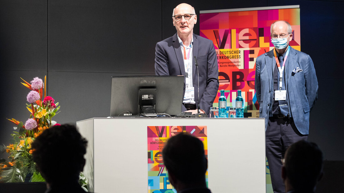 Bild_9.jpg DRG-Präsident Prof. Dr. Jörg Barkhausen und der letztjährige Kongresspräsident Univ. Prof. Dr. Dr. Thomas Vogl