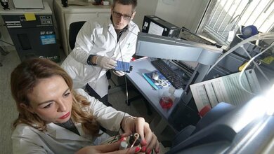 Dr_Jana_Gerstmeier_und_Markus_Werner_von_der_Uni_Jena_Foto_Jan_Peter_Kasper_FSU.jpg Dr. Jana Gerstmeier und Markus Werner