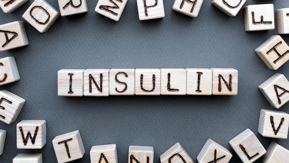 AdobeStock_276323410.jpeg Würfel mit Aufdruck Insulin