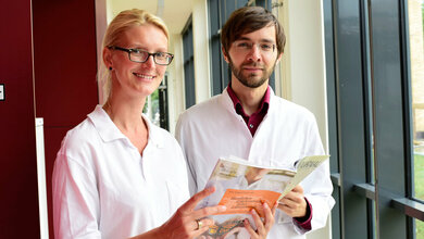 Dr_Antje_Steveling_und_Dr_Fabian_Frost_Foto_UMG_Manuela_Janke.jpg Dr. Antje Steveling und Dr. Fabian Frost