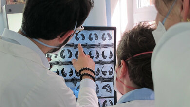 Mehrschichtige_Bilder_der_Lunge_helfen_bei_Diagnose_und_Therapie_FZ_Borstel.jpg Mehrschichtige Bilder der Lunge