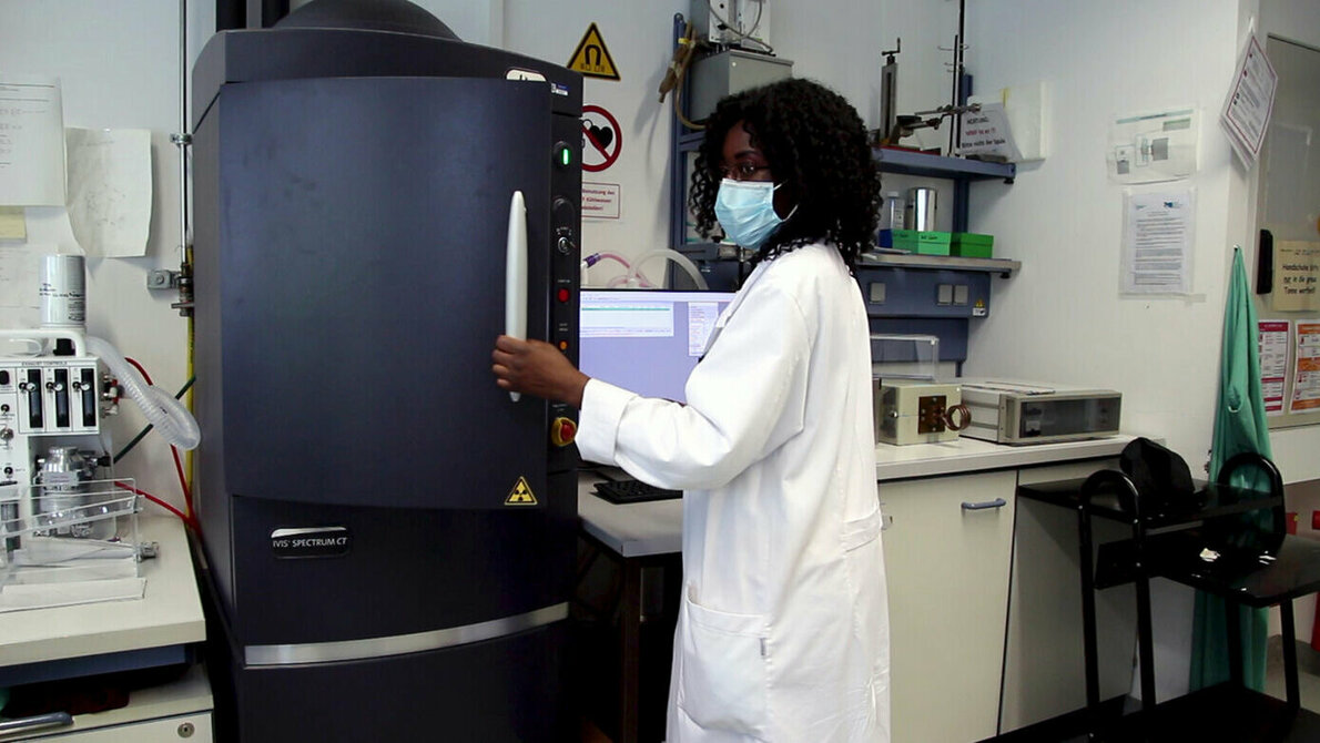 NoCanTher_Experimentelle_Radiologie.jpg Optischer CT-Scanner