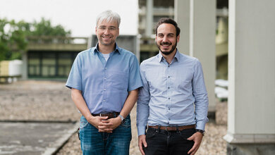 Dietmar_Fischer_links_und_Marco_Leibinger_Foto_RUB_Kramer.jpg Dietmar Fischer (links) und Marco Leibinger