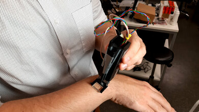 Nahaufnahme_einer_Messsonde_des_optischen_Systems_Foto_Sonja_Smalian_PhoenixD.jpg Nahaufnahme einer Messsonde des optischen Systems