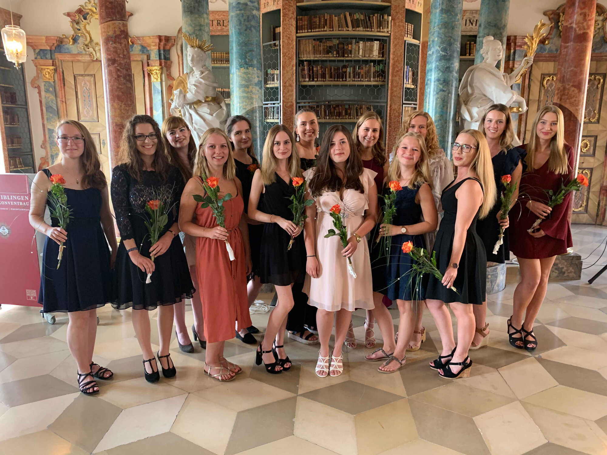 MTAF_Absolventen_Ulm.jpg MTAF-Absolventinnen