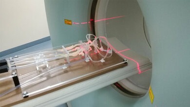 Gefaessphantom_beim_Einsatz_in_der_Klinik_Alfred_Franz_Technische_Hochschule_Ulm.jpg Gefäßphantom