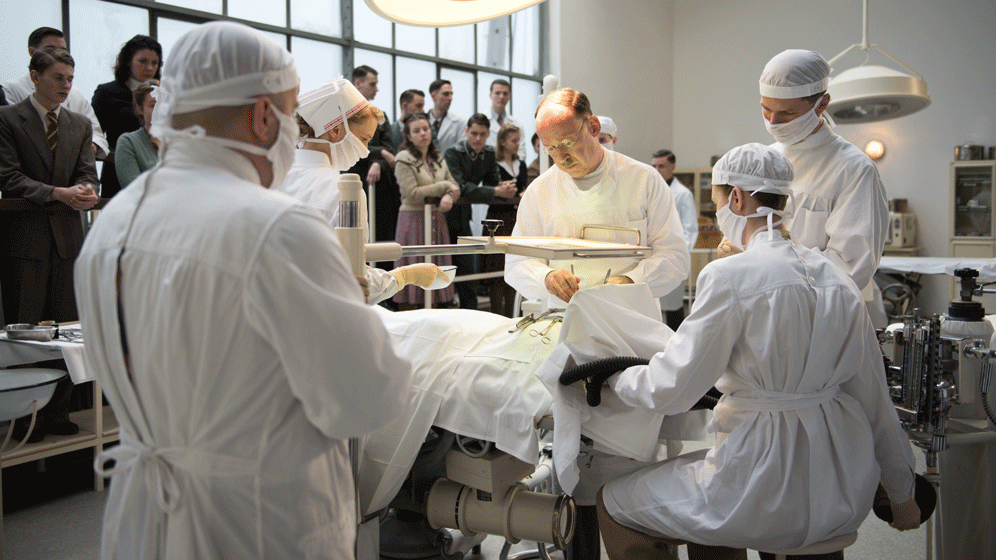 E2__SAUERBRUCHjpg.gif Die Charité